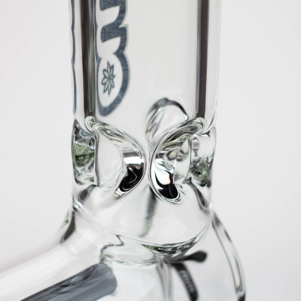 Bang en verre Preemo 18" en forme de U avec percolateur et base conique 7mm
