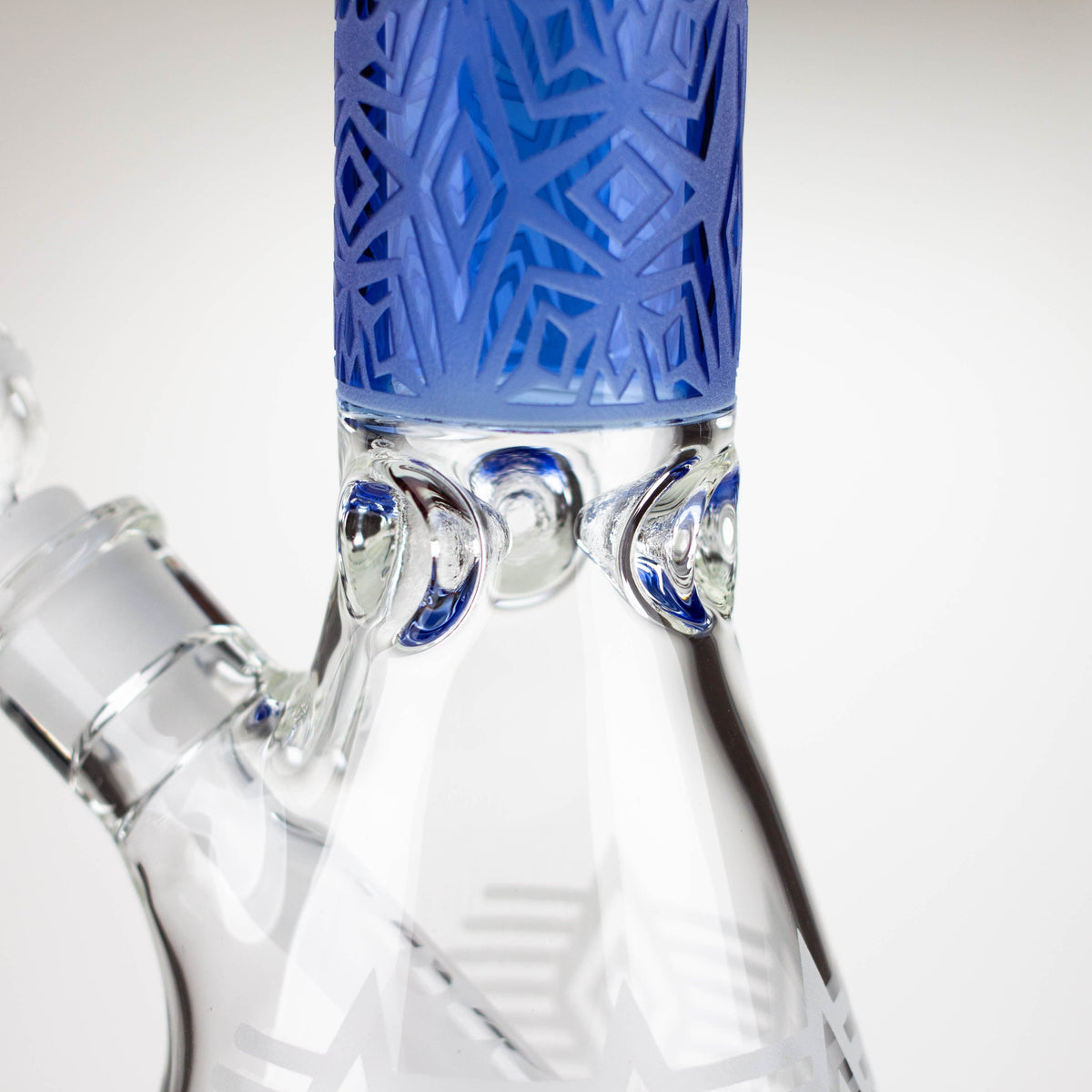 JJ Distribution Glass Bong OBRA 14-Inch Sandblasted Geometric 7mm Glass Bong COBRA 14" Geometric 7mm Glass Bong - Ice Catcher