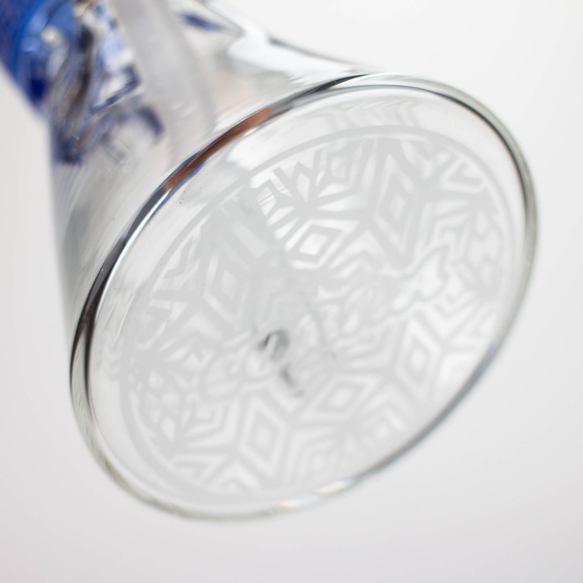 JJ Distribution Glass Bong OBRA 14-Inch Sandblasted Geometric 7mm Glass Bong COBRA 14" Geometric 7mm Glass Bong - Ice Catcher