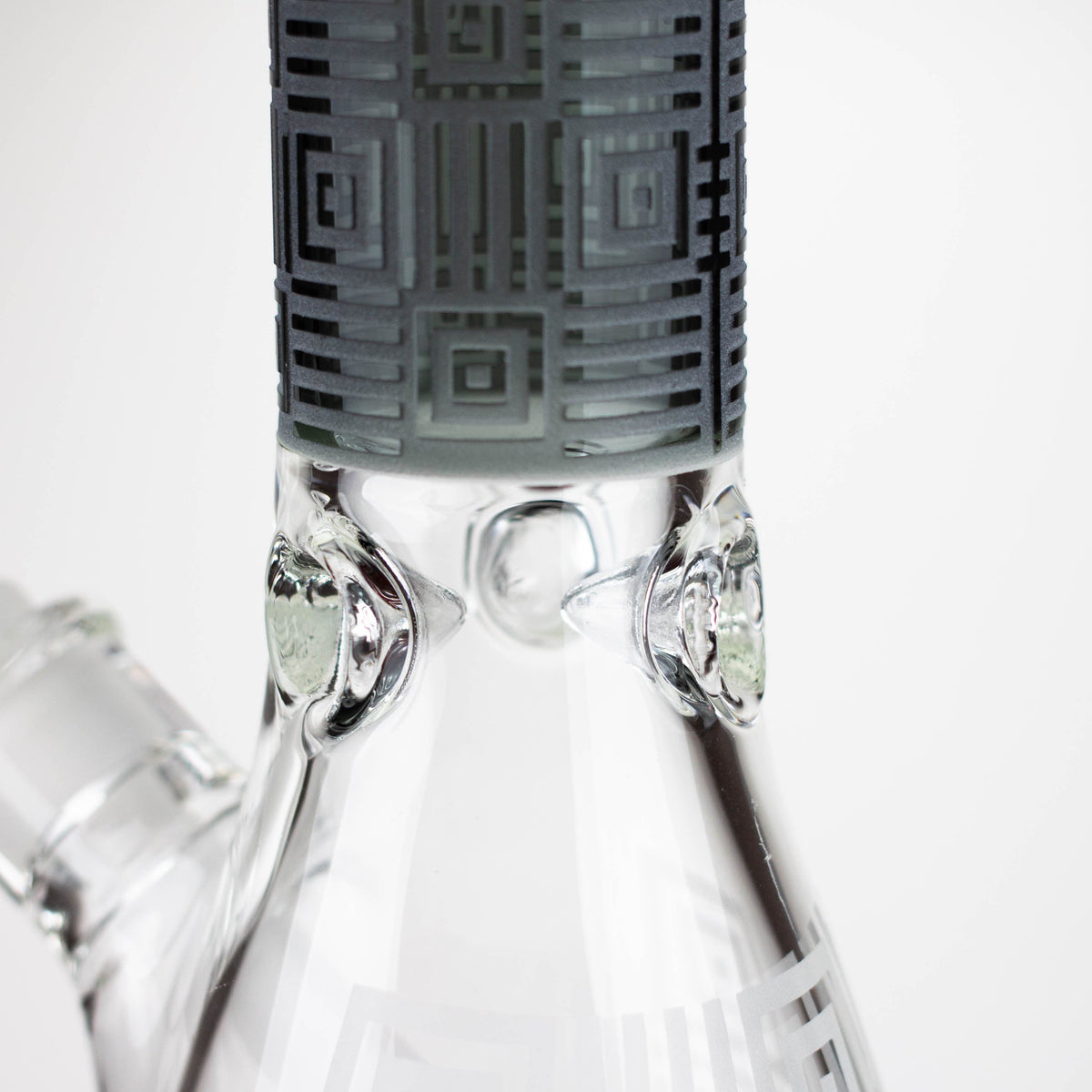 JJ Distribution Glass Bong COBRA 14-Inch Sandblasted Square Maze 7mm Glass Bong COBRA 14" Square Maze 7mm Glass Bong - Ice Catcher