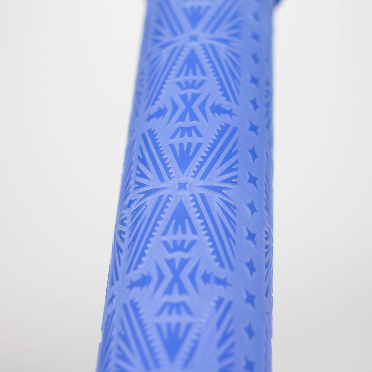 JJ Distribution Glass Bong Cobra 14" Sandblasted Geometric 7mm Beaker Bong Cobra 14" Sandblasted Beaker Bong | Canada