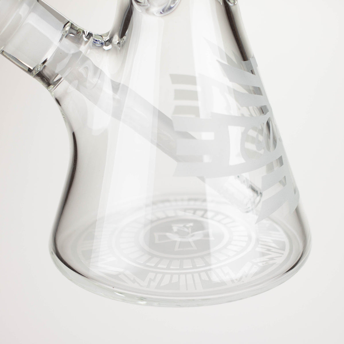 JJ Distribution Glass Bong COBRA 14-Inch Sandblasted Medallion 7mm Glass Bong COBRA 14" Medallion 7mm Glass Bong - Ice Catcher