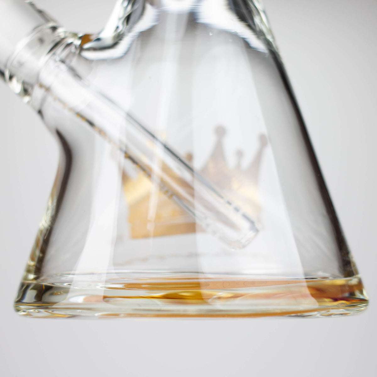 Smoke & Vape Distributor Glass Bong Golden Crown™ | 18 Inch 9mm glass bong with Signature and 24K Gold Emblem Golden Crown™ | 18 Inch 9mm glass bong with Signature and 24K Gold Emblem