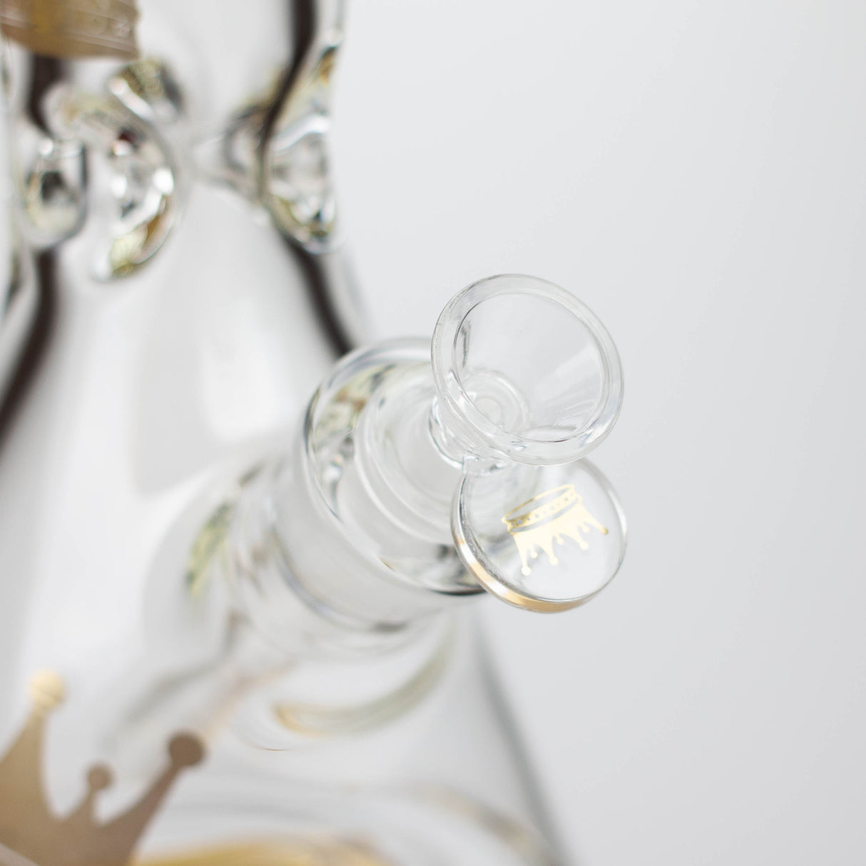 Golden Crown™ 14" Signature 9mm Glass Bong with 24K Emblem