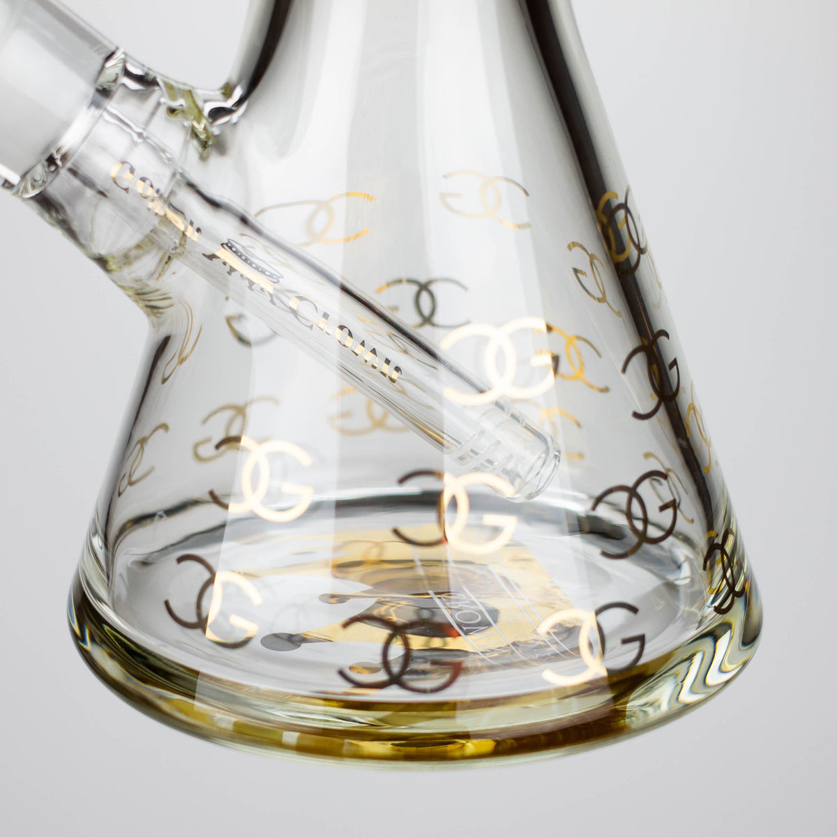 Smoke & Vape Distributor Glass Bong Golden Crown™ 14" 24K Gold Emblem 9mm Glass Bong Golden Crown 14" 24K Gold Emblem 9mm Bong | Canada