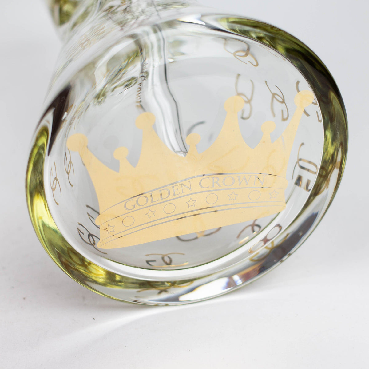 Smoke & Vape Distributor Glass Bong Golden Crown™ 14" 24K Gold Emblem 9mm Glass Bong Golden Crown 14" 24K Gold Emblem 9mm Bong | Canada