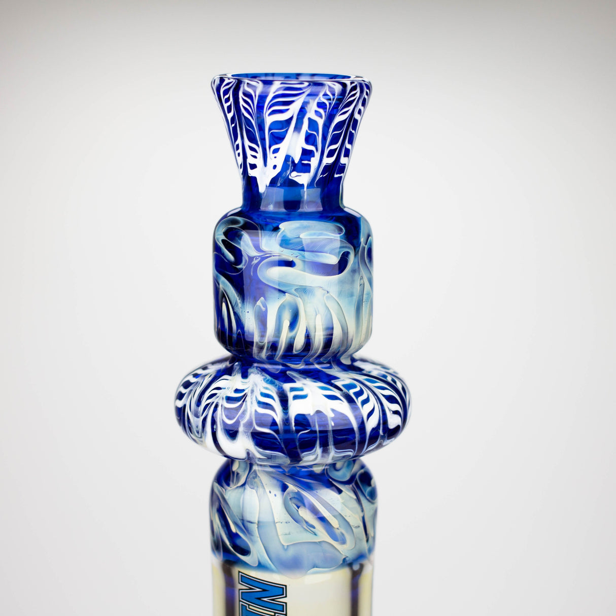 Bong en verre Bécher irisé à spirale fumée de 18 po NG