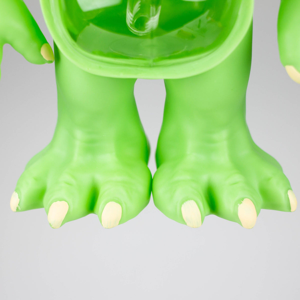 13-Inch Vinyl Alien Water Pipe