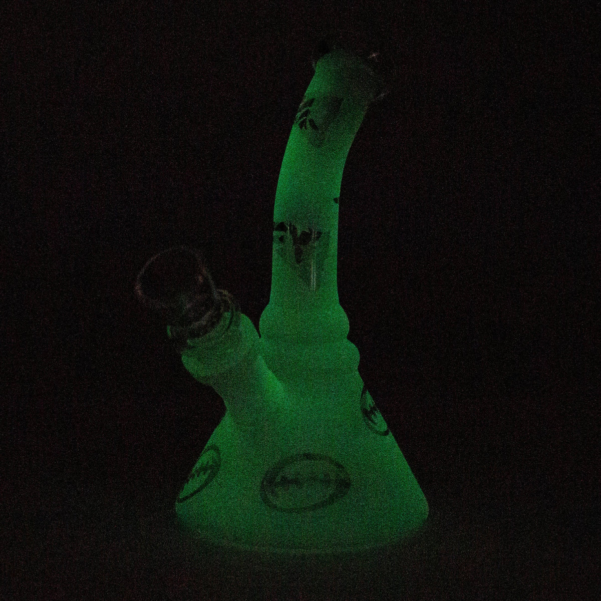 Bongzie Smokes Glass Bong 6" Glow in the dark glass bong 6" Glow in the dark glass bong