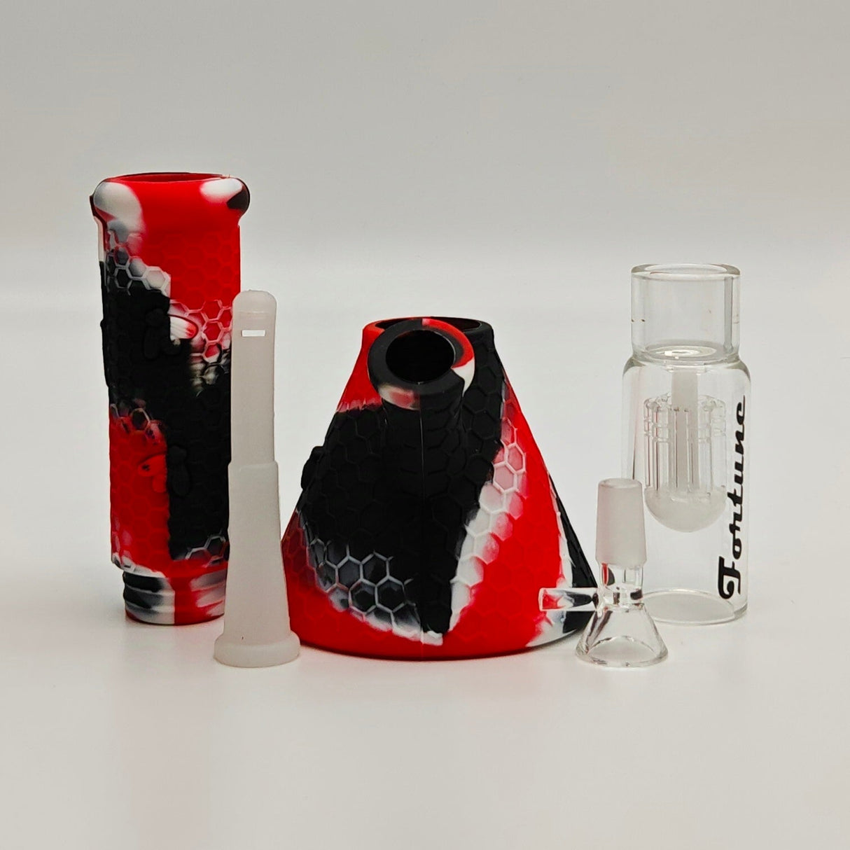 Bong en silicone Fortune 11" Camo Splash avec percolateur en verre en forme d'arbre