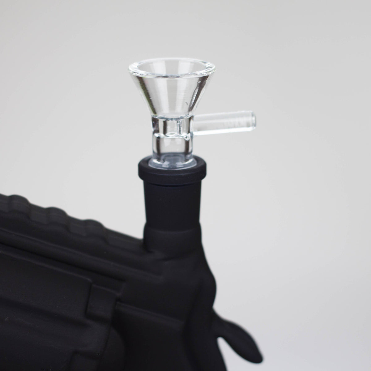 JJ Distribution Glass Bong 7.5" Matte Pistol-Shaped Glass Bong 7.5" Matte Pistol Glass Bong | Novelty Bong Canada