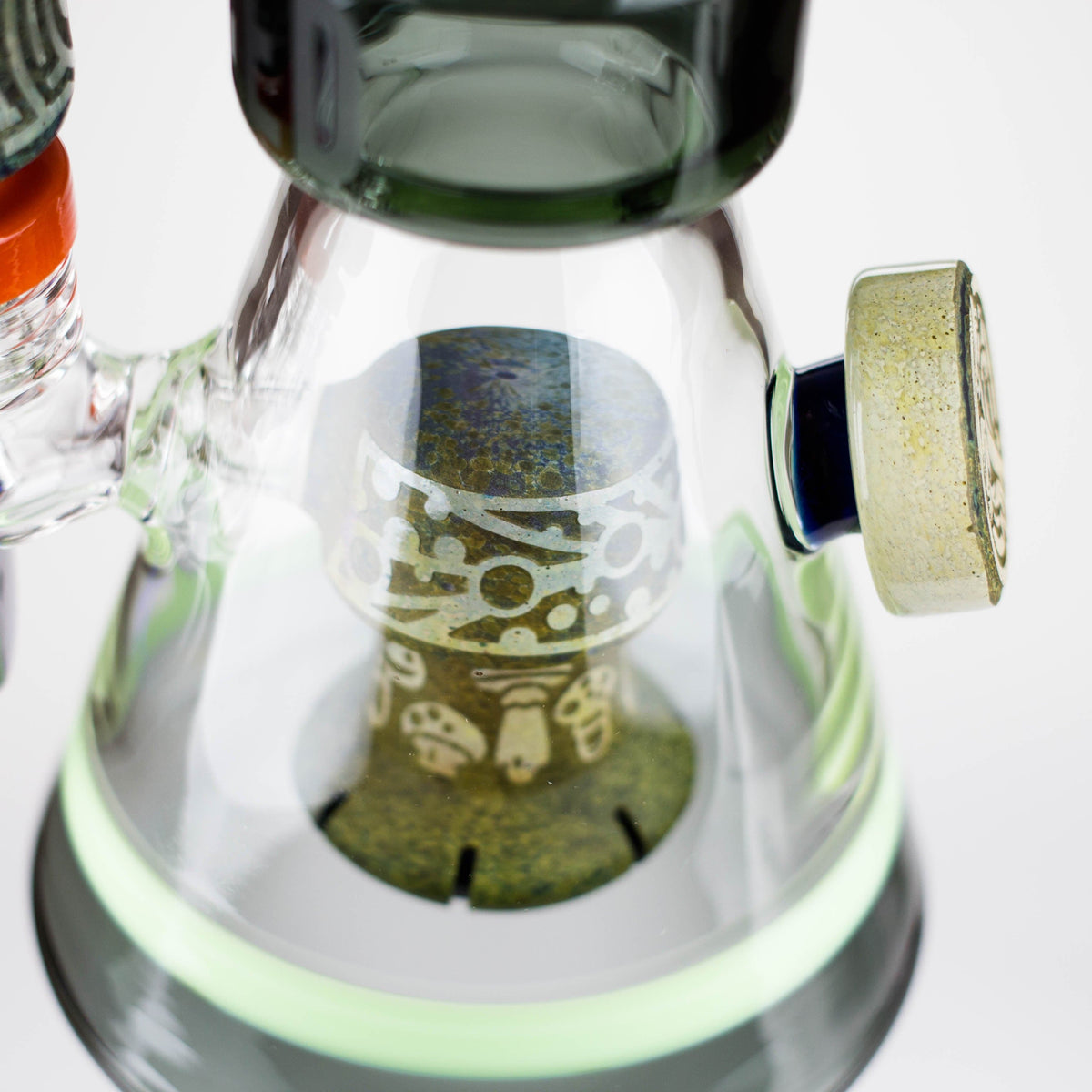WENEED® Glass Bong WENEED 8.5" Intergalactic Lord Alien Beaker Bong WENEED 8.5" Intergalactic Lord Alien Bong