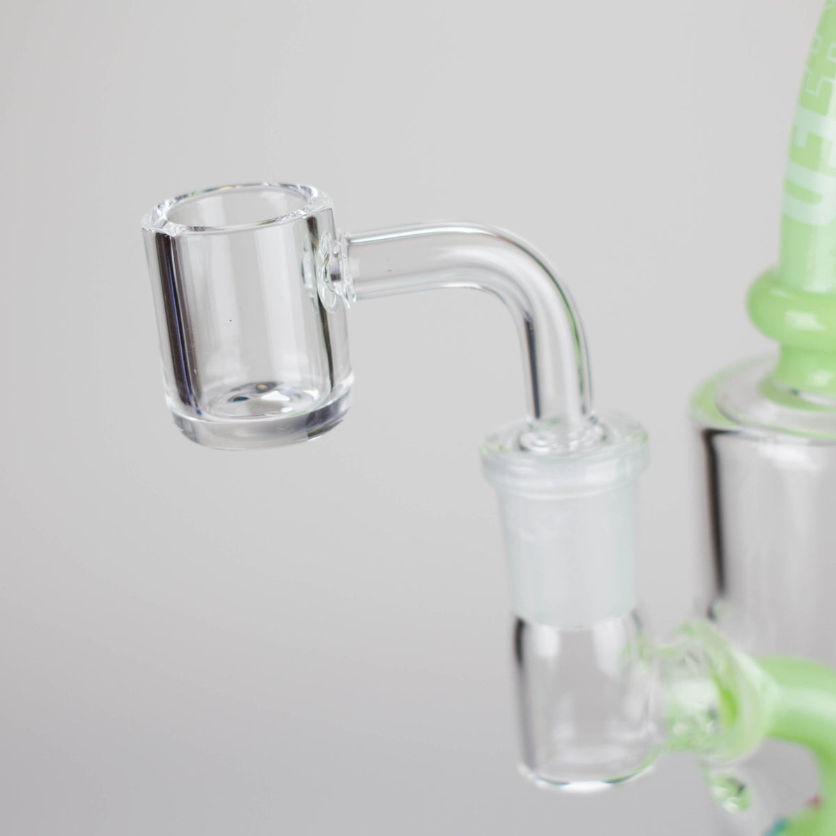 WENEED® Glass Bong WENEED | 7" Basic Flow Bong WENEED Basic Flow Quartz Banger Rig | Canada
