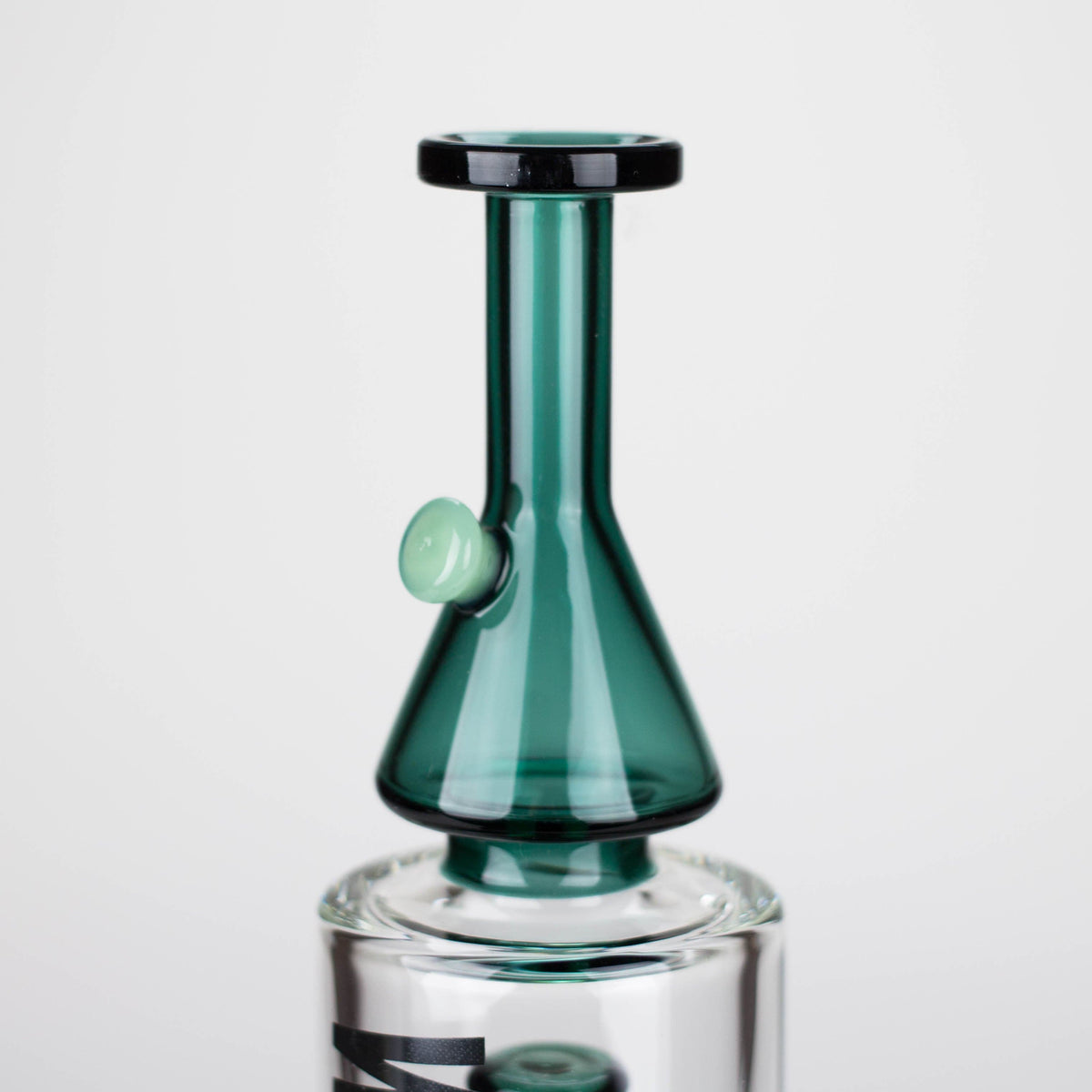 WENEED® Glass Bong WENEED 11.25" Dual-Chamber Stemless Glass Bong WENEED 11.25" Dual-Chamber Bong | Canada