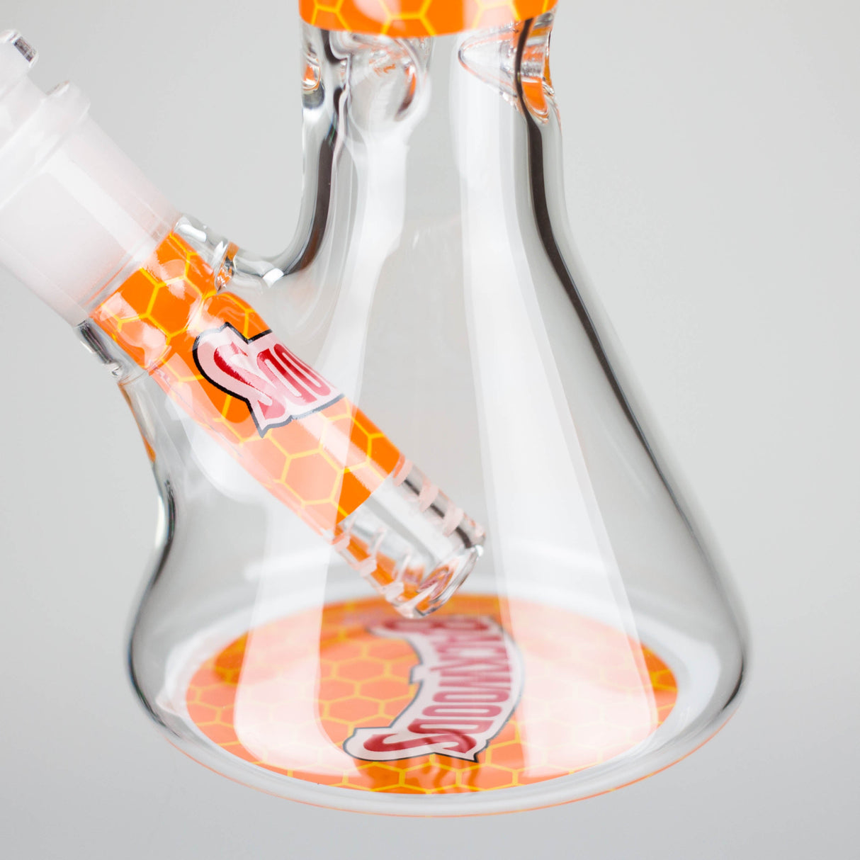 7.5" BW Flower Graphic Beaker Bong