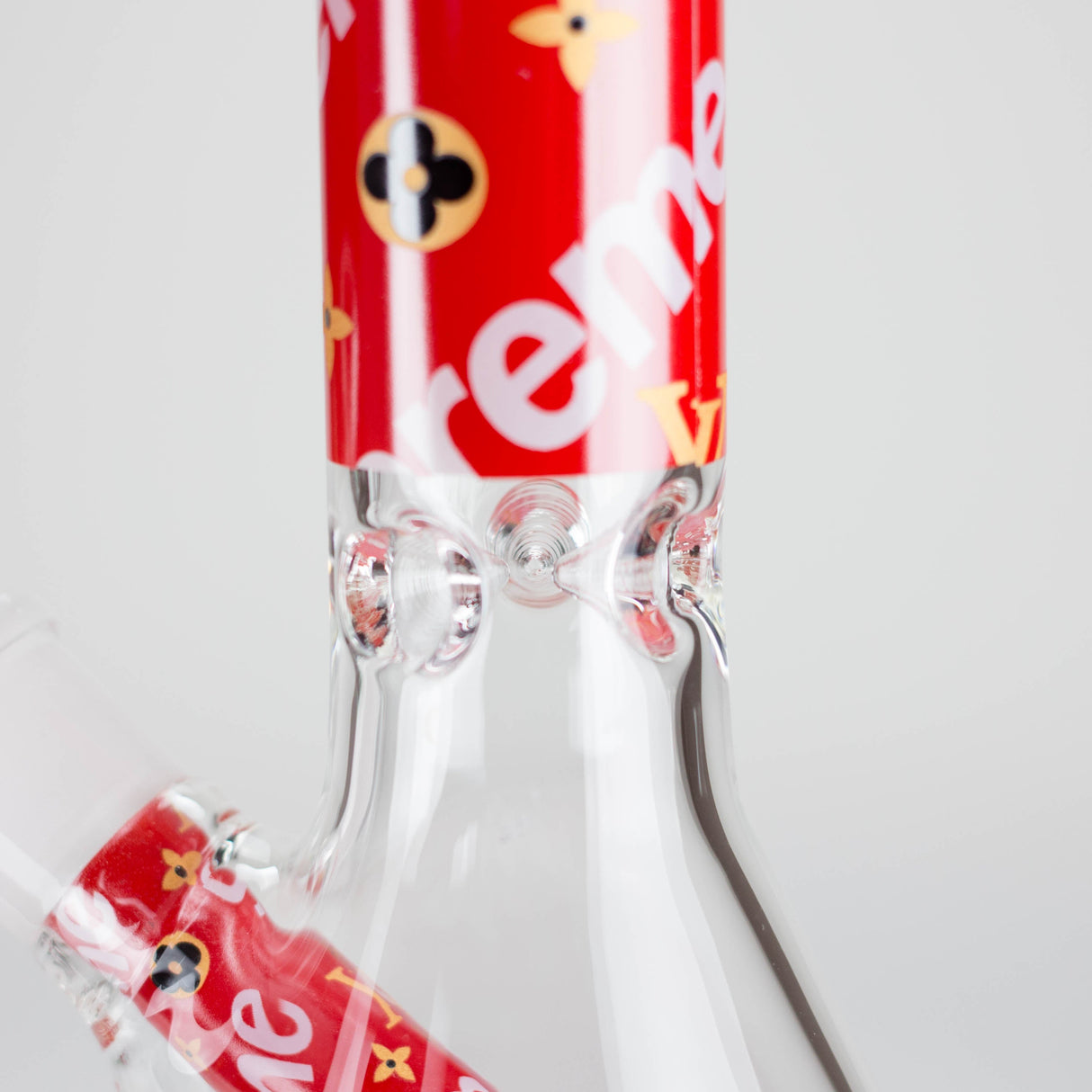 7.5" Glow Cartoon Icons Beaker Bong