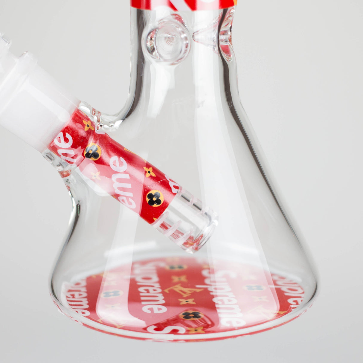 7.5" Glow Cartoon Icons Beaker Bong