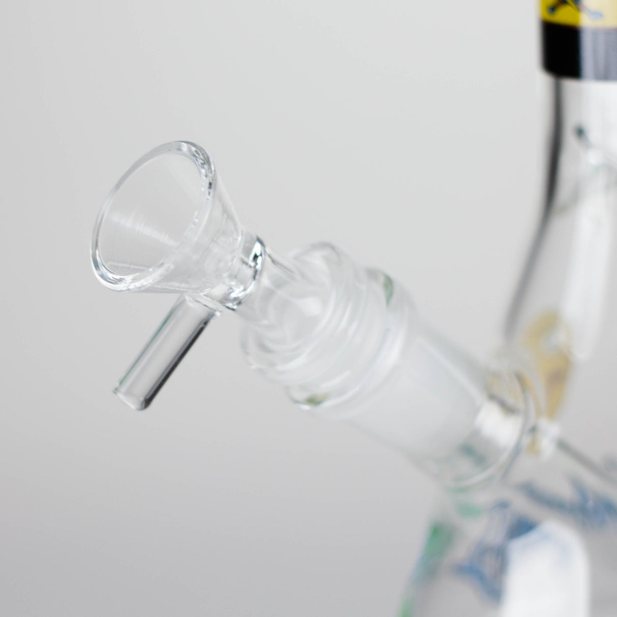Bong en verre cartoon phosphorescent de 25 cm
