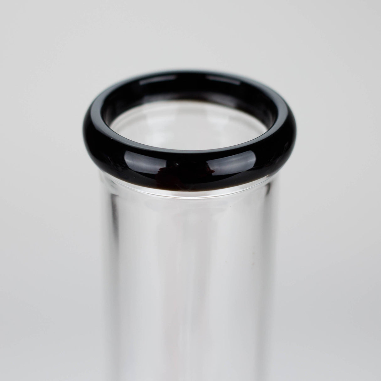 NIBO Distribution Glass Bong 8" Straight Glass Bong with Diffused Downstem 8" Straight Glass Bong with Downstem - Mini Borosilicate Bong 14 mm | Canada