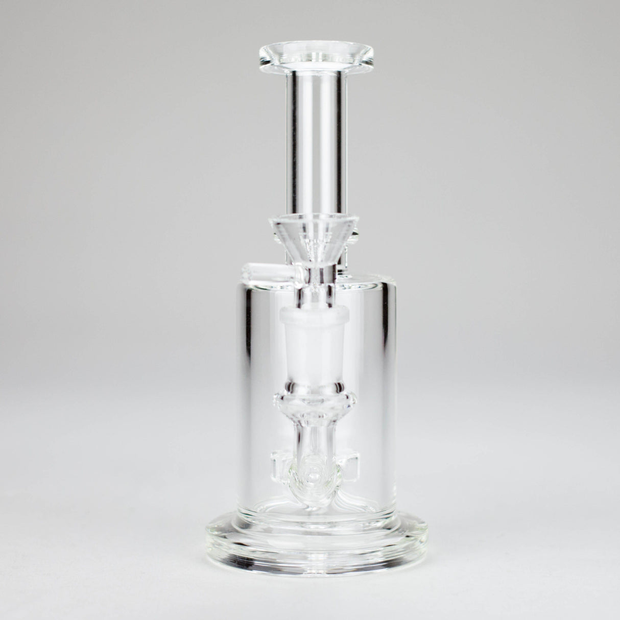 Canadian Distributor Glass Bong 7" Clear Glass Bong with Built-In Diffuser 7" Clear Glass Bong with Built-In Diffuser | Canada