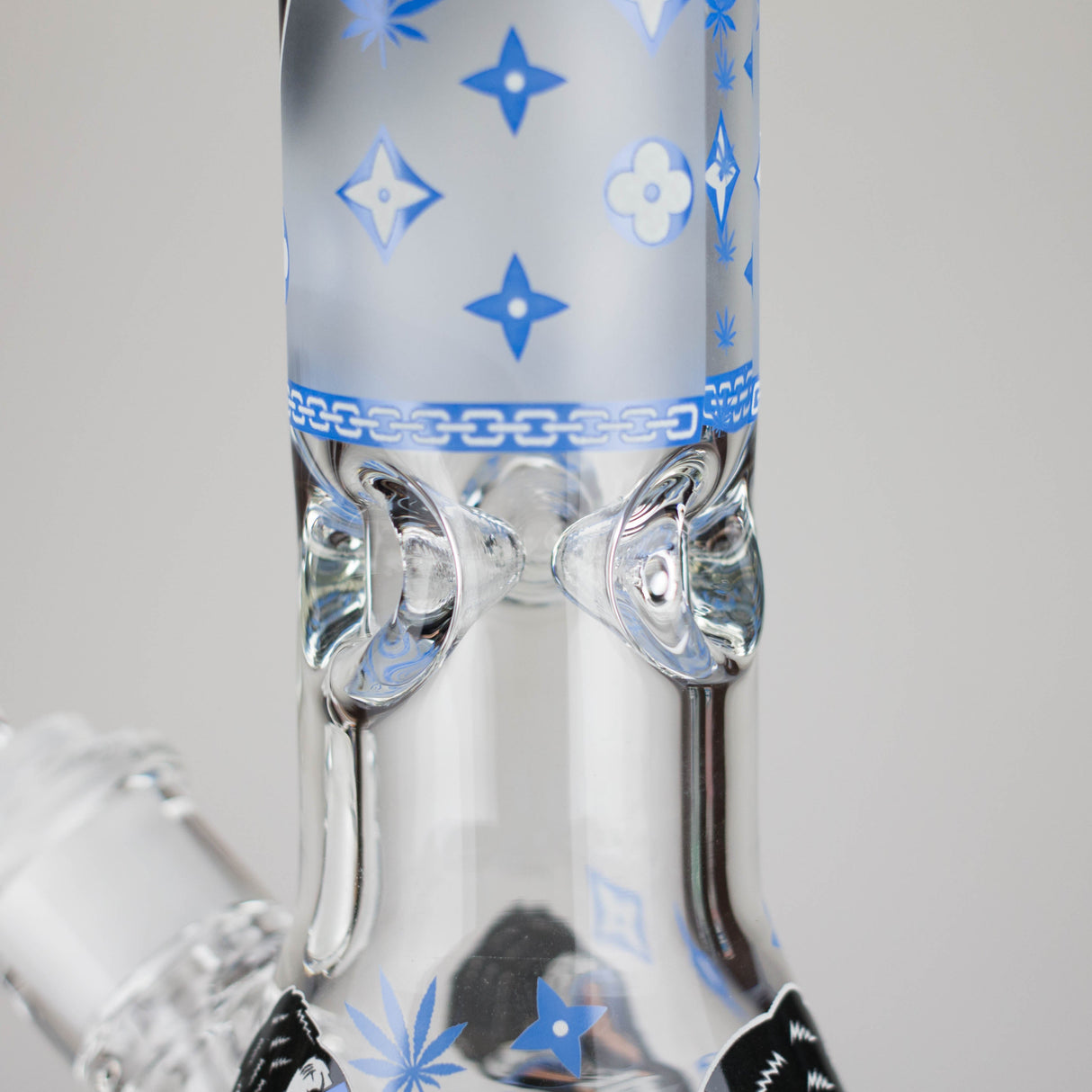 13" Glow-in-the-Dark Gorilla Skull Beaker Bong