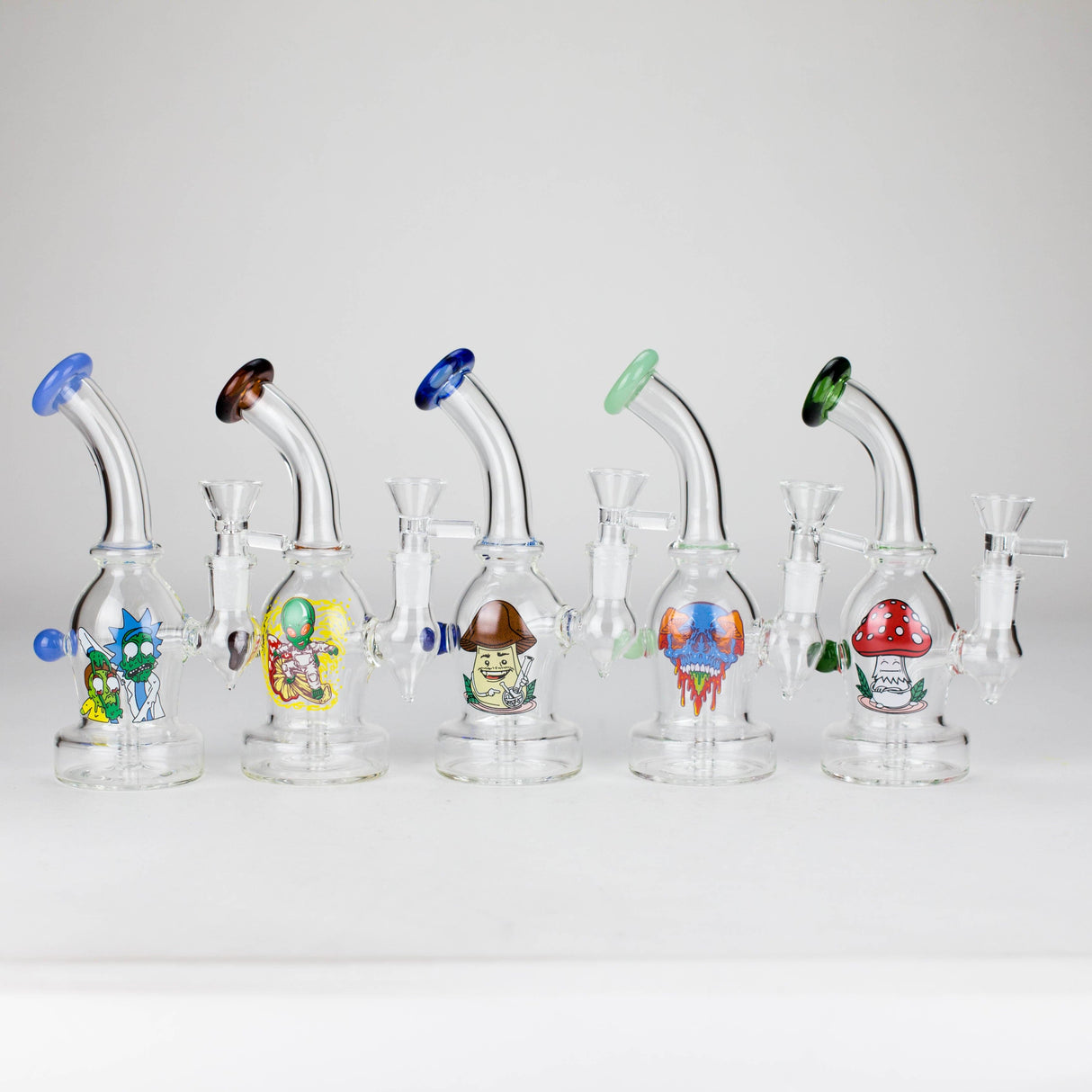 Canadian Distributor Glass Bong 6.5" Bent Neck Cartoon Print Glass Bong with Fixed Diffuser 6.5" Bent Neck Cartoon Glass Bong