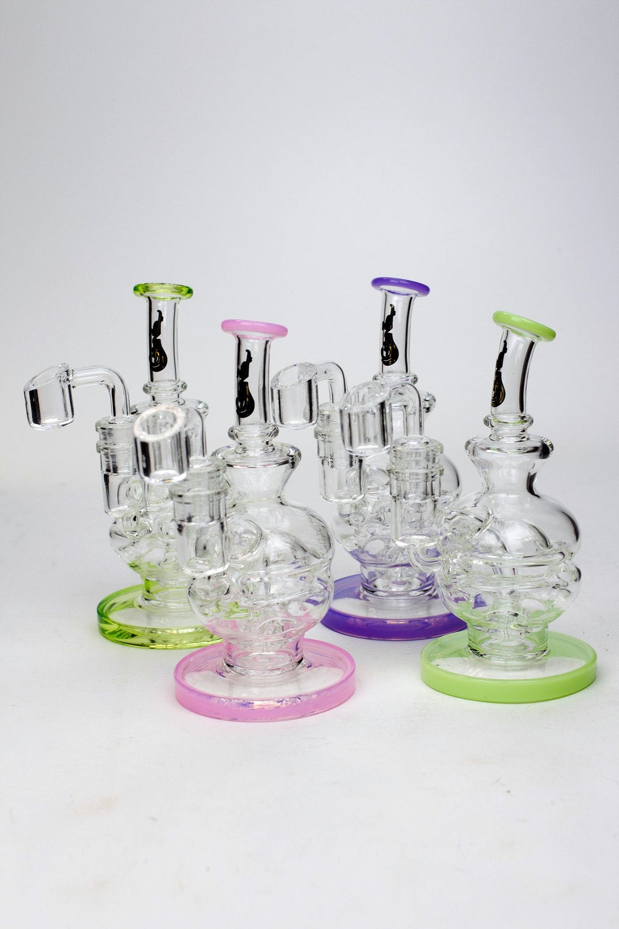 6" Genie Double glass recycle rig with shower head diffuser