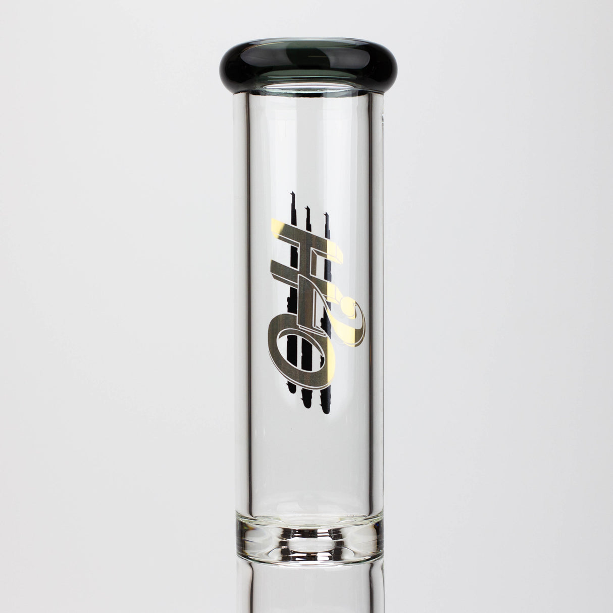 H2O 17.5" Stemless Triple Diffuser Bong