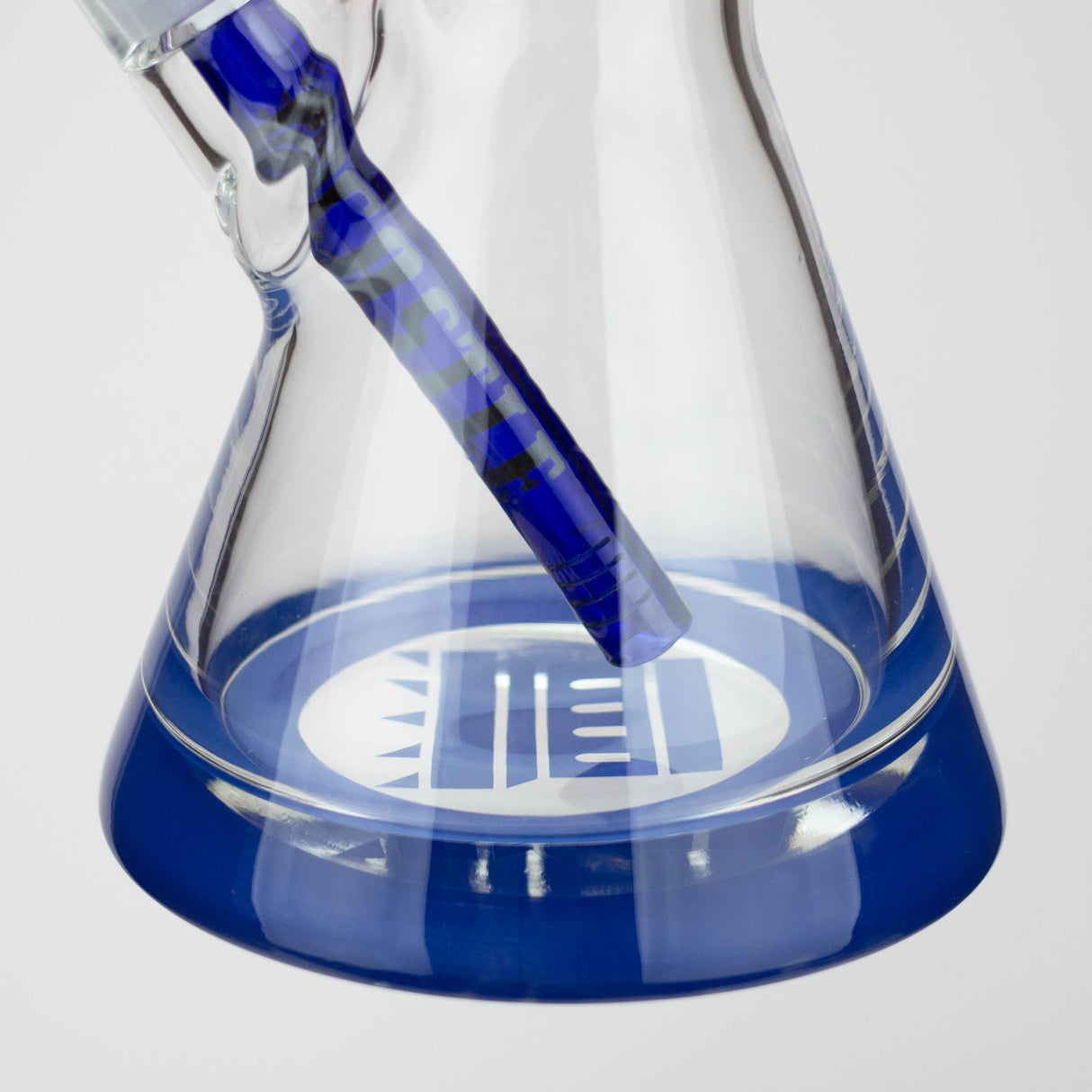 Castle Glassworks | 18" Beaker 9mm Glass bong – Color Logo