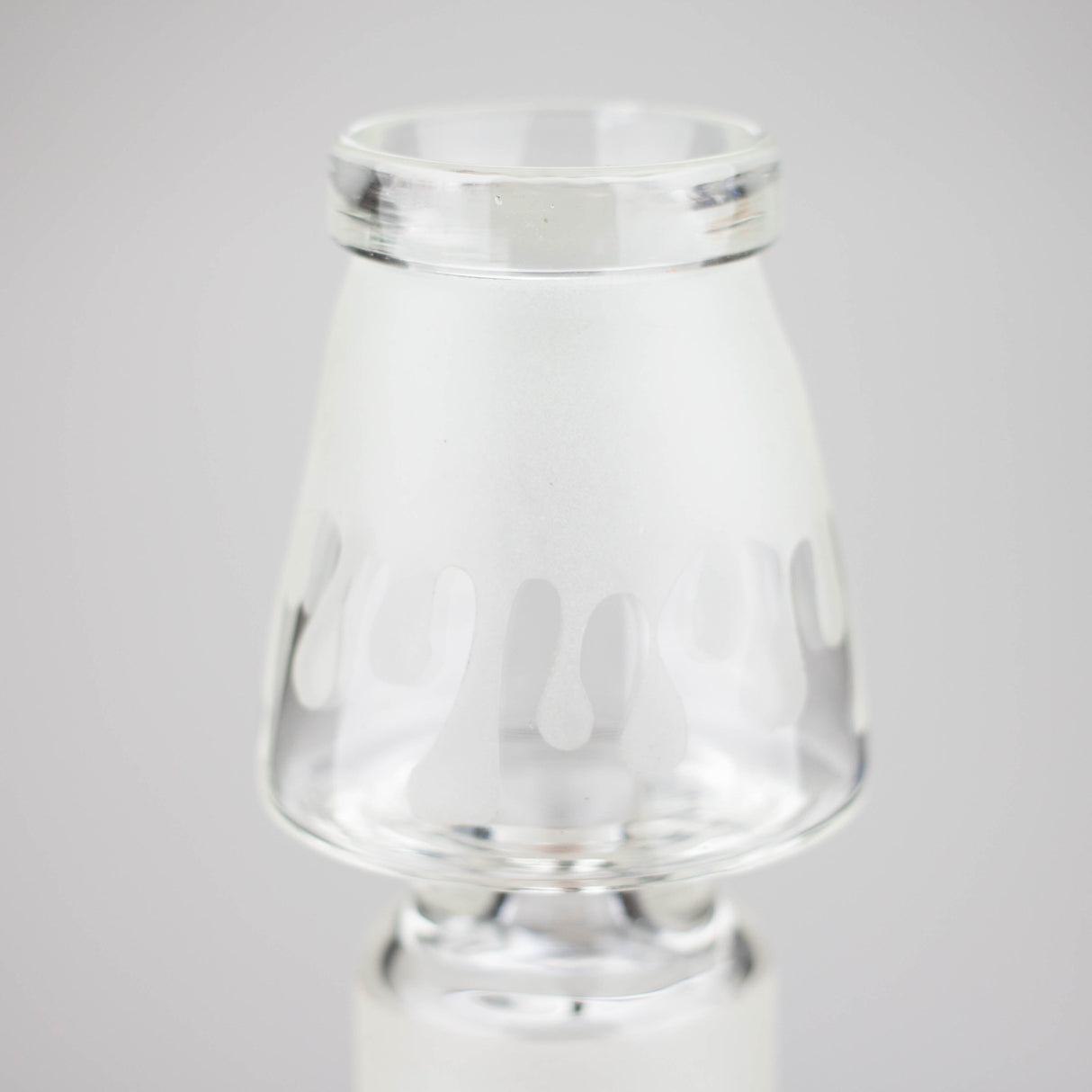 8" Glow-in-the-Dark Lamp Showerhead Glass Bong