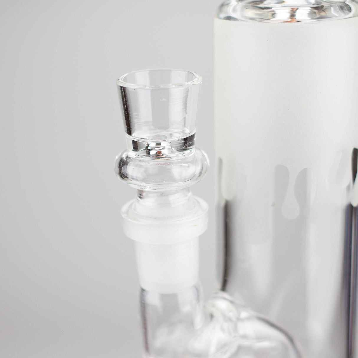 8" Glow-in-the-Dark Lamp Showerhead Glass Bong