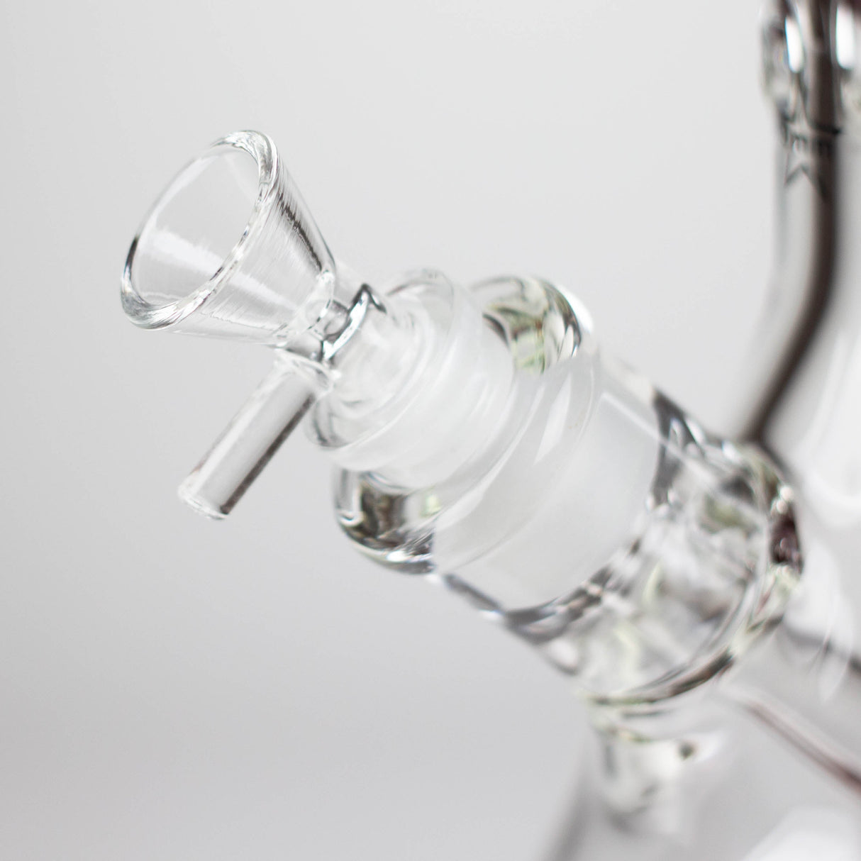 14" Luxury Pattern 9 mm Glass Bong with Ice Catcher