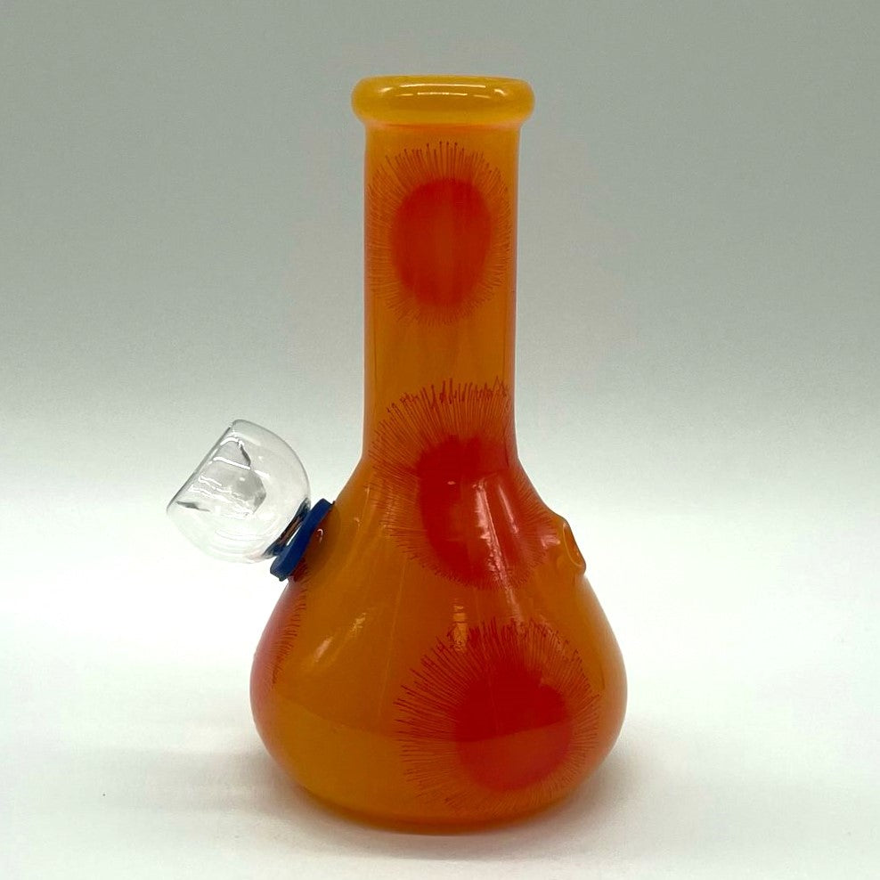 6" Frosted Spiral-Cut Glass Bong