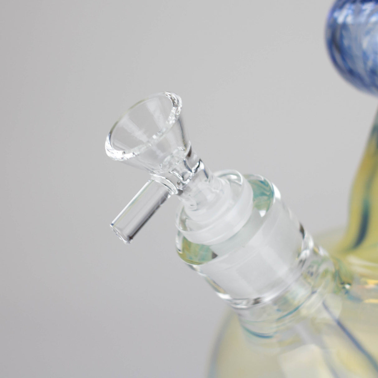 Canadian Distributor Glass Bong 16″ Inside Out Jade Blue Color Tube Glass Bong [C2698] 16″ Inside Out Jade Blue Color Tube Glass Bong [C2698]